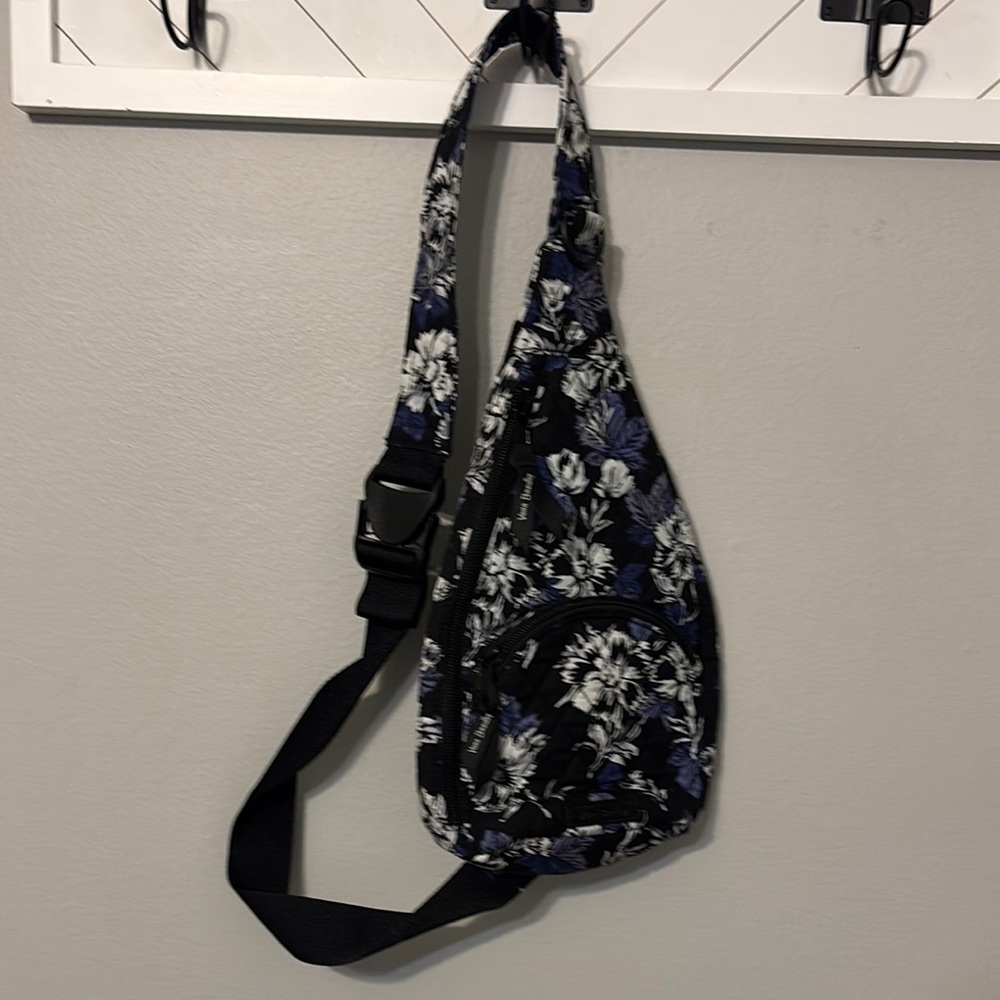 Vera Bradley Floral Black Sling Bag
EUC